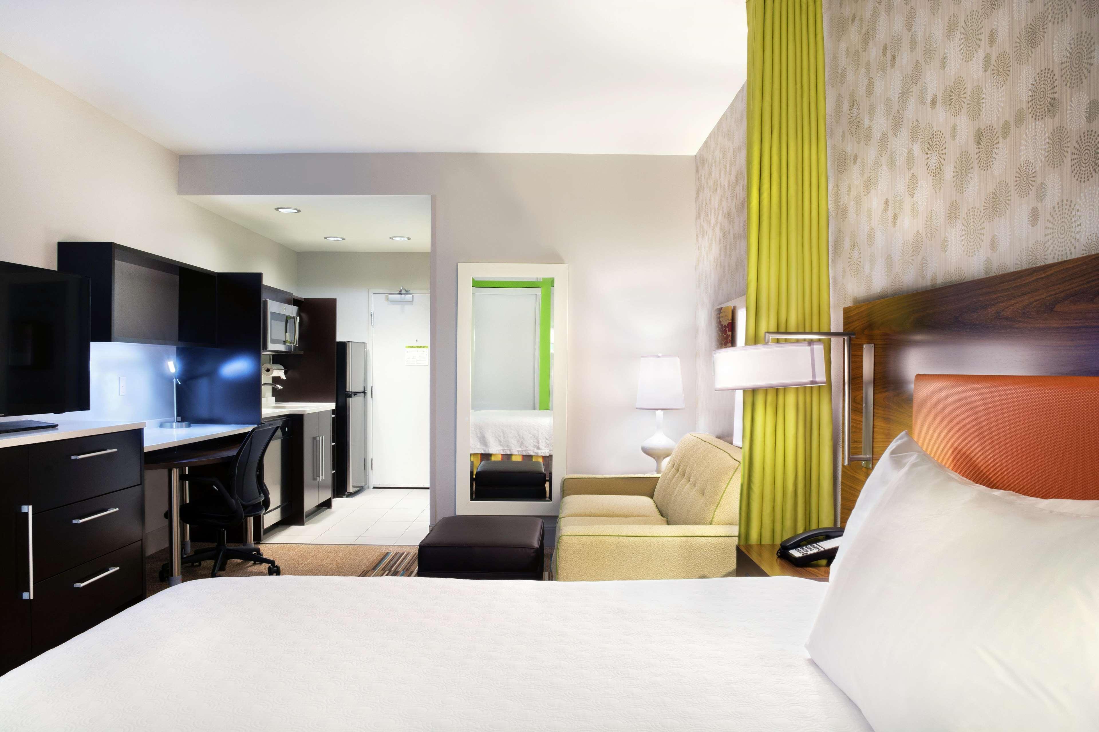 Home2 Suites By Hilton Indianapolis Greenwood Eksteriør billede